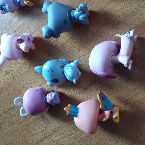 Little pet shop LPS lot of 9 - Picture 8 of 9